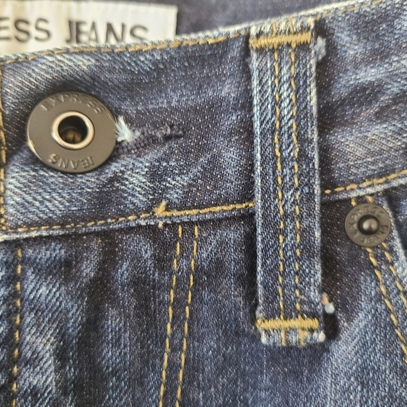 ⭐️40% Off⭐️ Express Men's Distressed Rocco Jeans - Picture 6 of 13